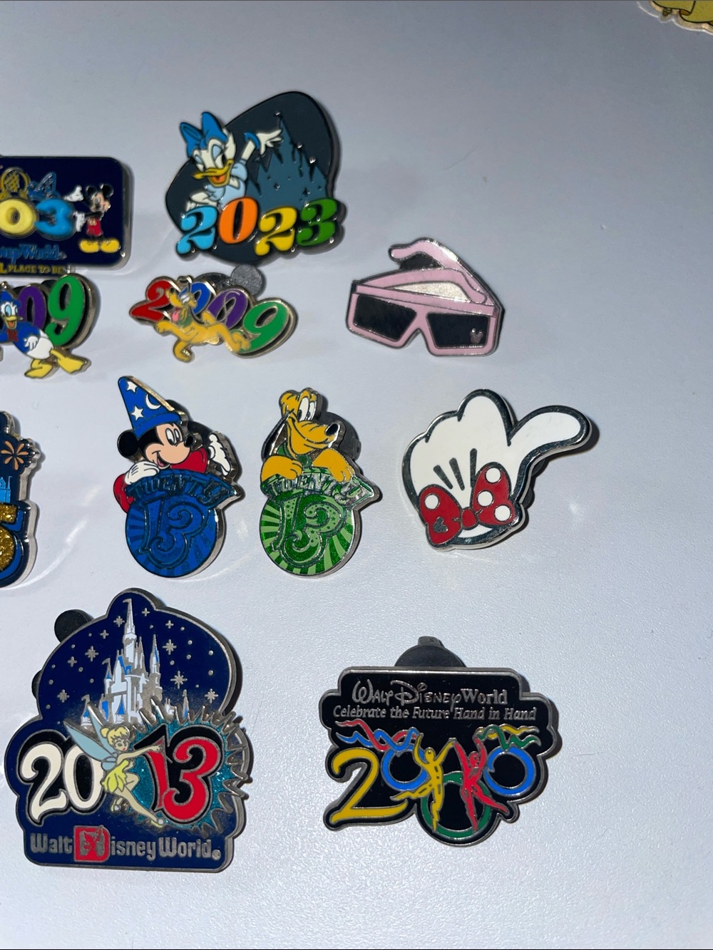 Disney pin bundle for @geedee74 - Picture 4 of 10